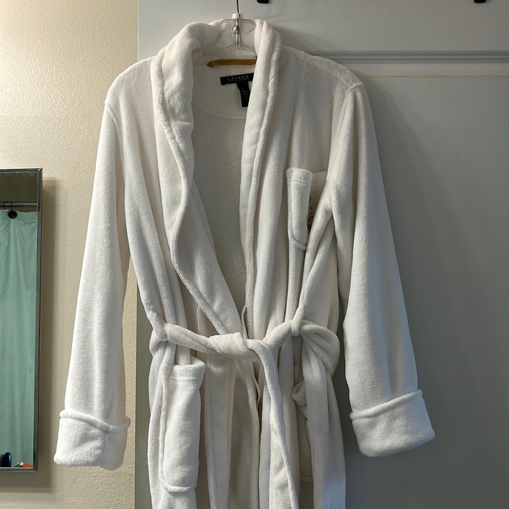 Ralph Lauren ladies robe